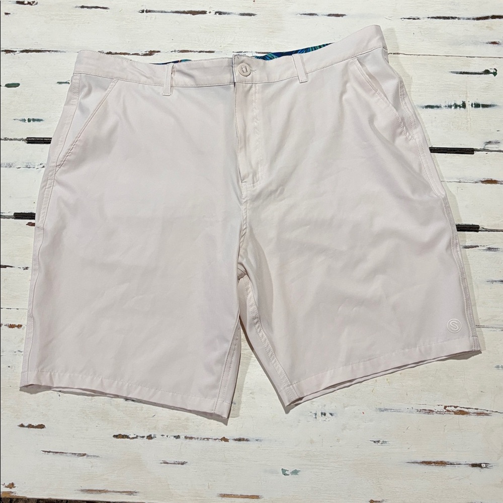 SCALES GEAR ALL TIDES WALKSHORTS SIZE 38 *STONE